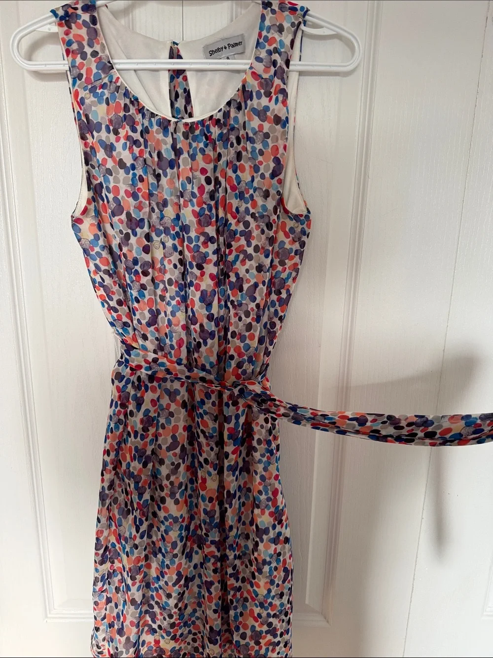 Shelby & Palmer Multicolor Floral Tie-Waist Sleeveless Dress - Picture 5 of 7